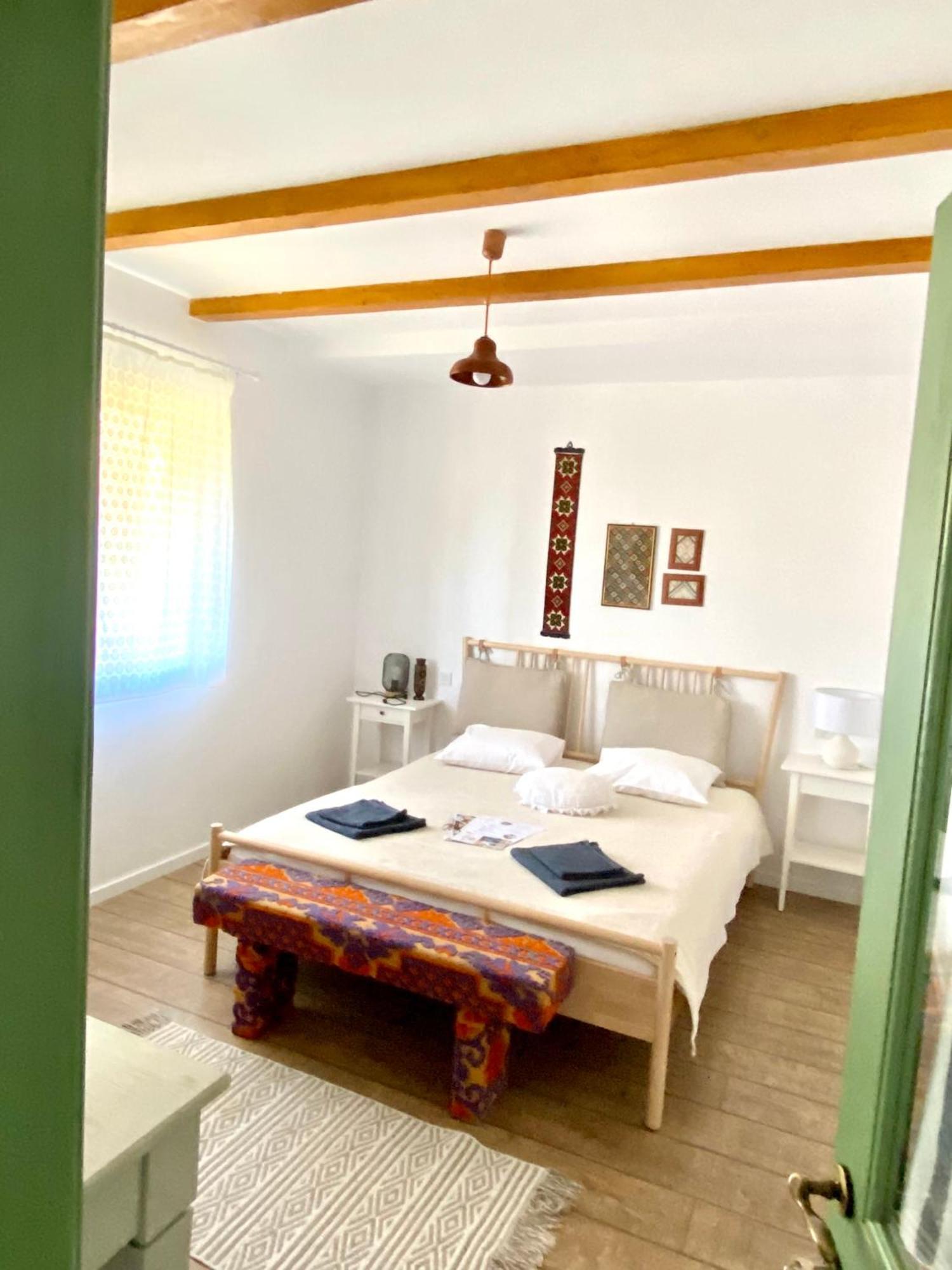 Bed and Breakfast Casa Lila Colti Екстер'єр фото